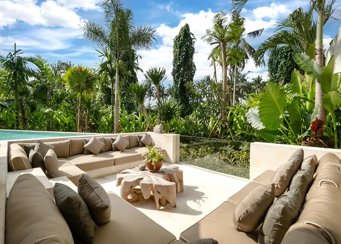 Villa Meissa By Balisuperhost